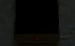 Elephone P7000 Notification LED